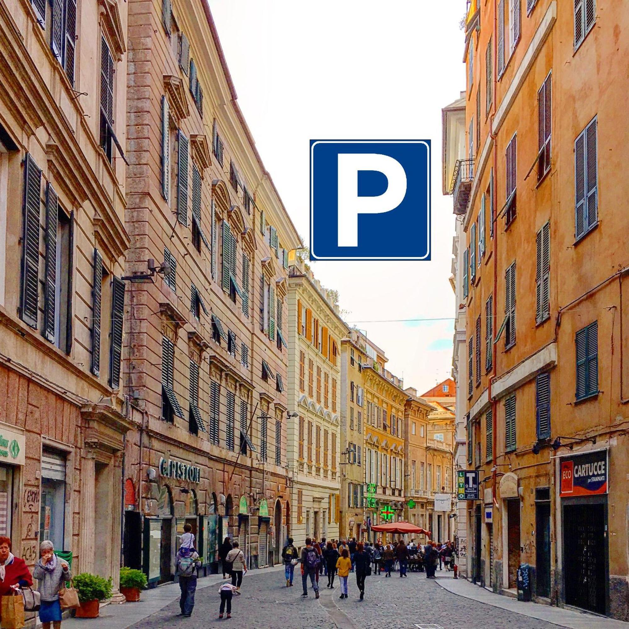 Houseingenoacenter Parking Apartment Bagian luar foto