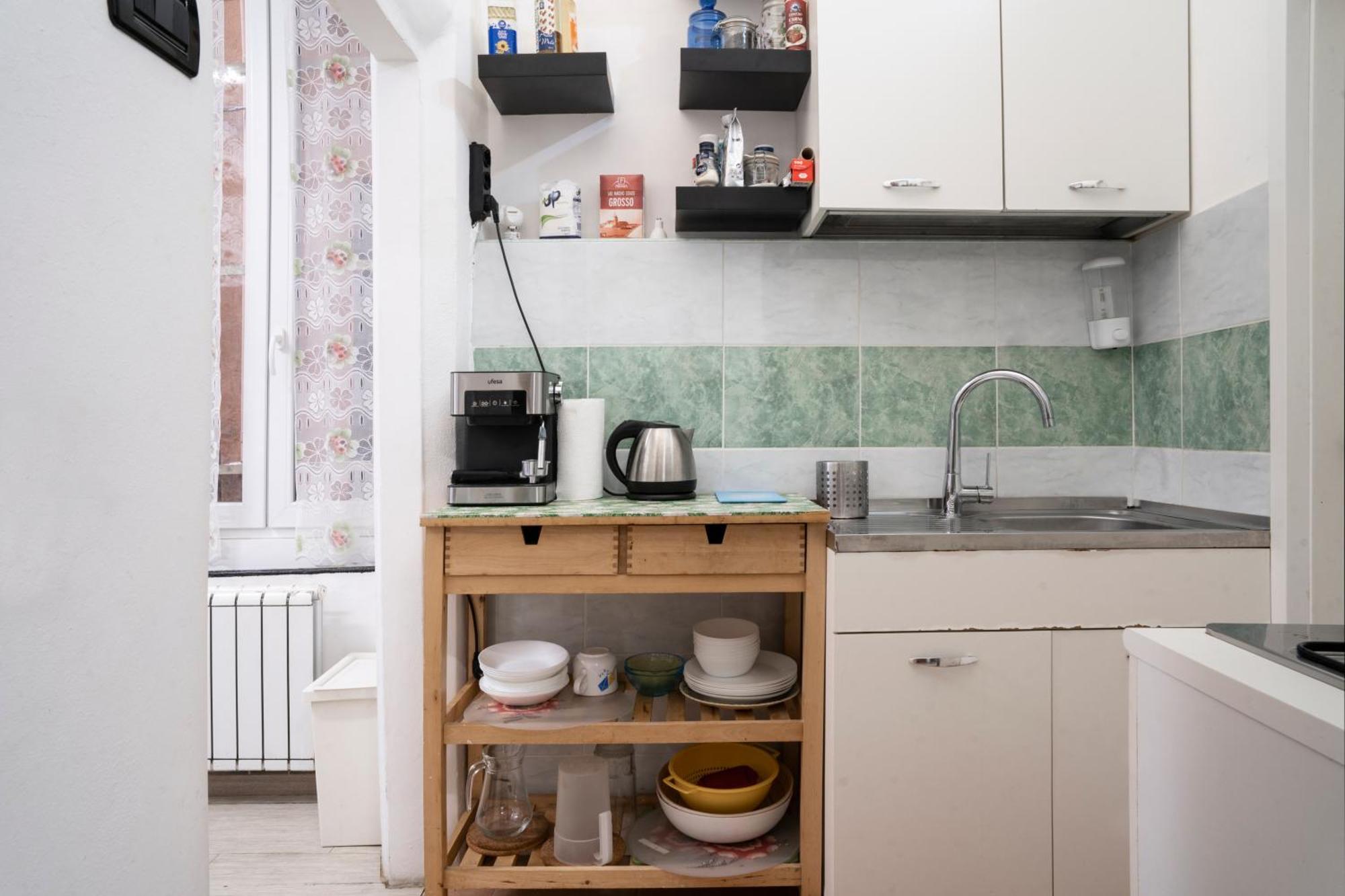 Houseingenoacenter Parking Apartment Bagian luar foto